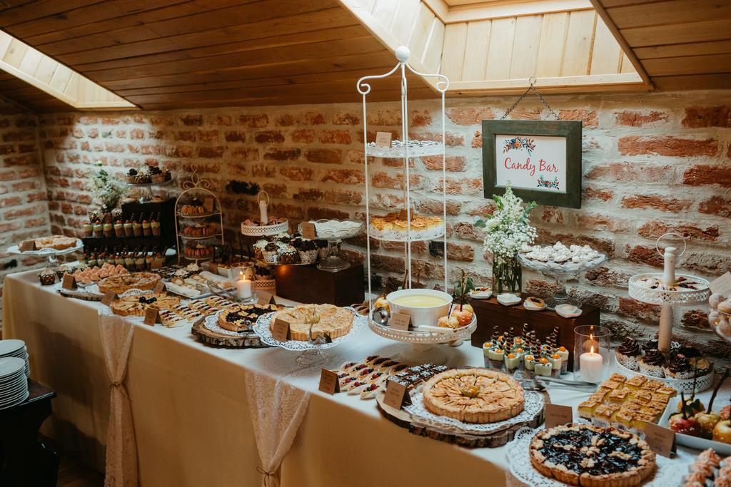 Hanul Moara Cu Noroc Ineu  Exterior foto